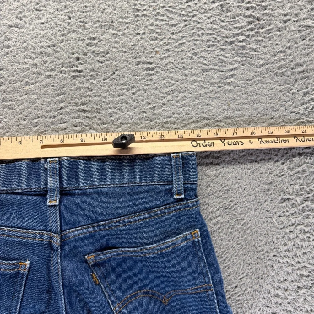 Levis before purchasing